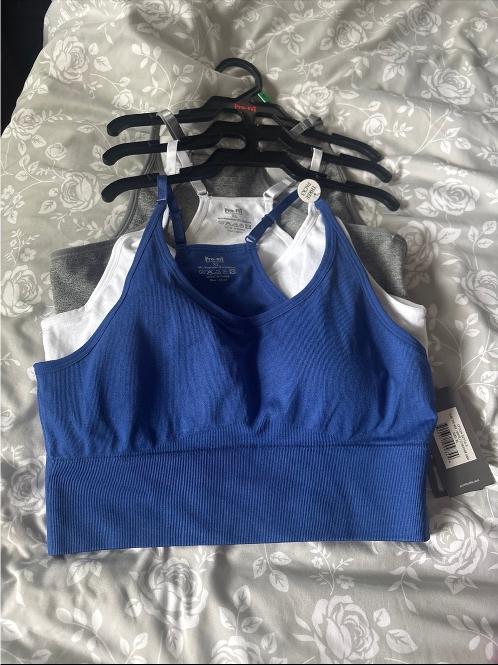Seamless Padded Sports Bralette - Blue, White & Gray